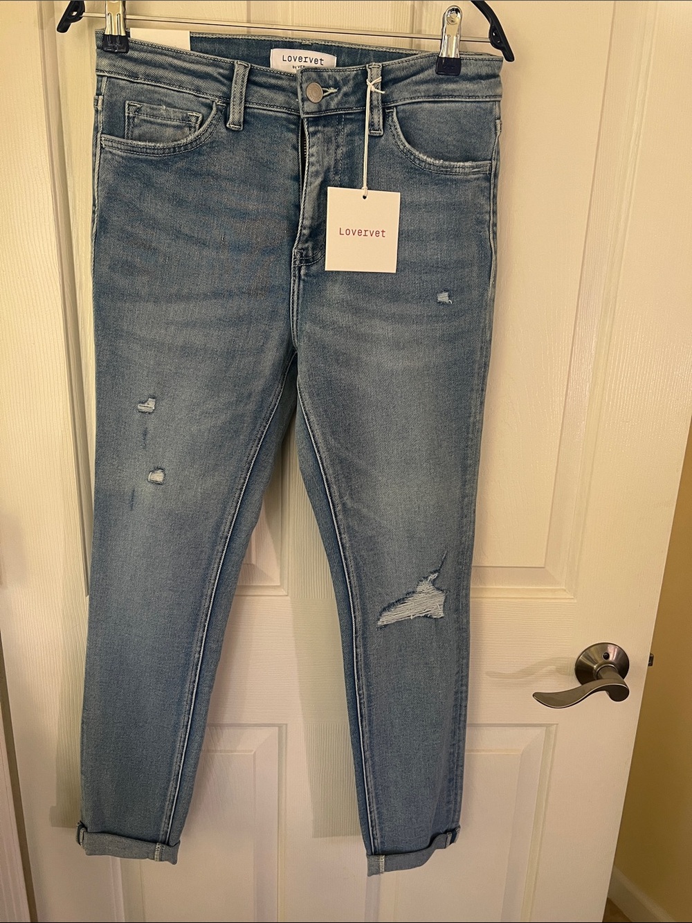 Light Blue Distressed Skinny Jeans Sz 28/7. inseam with cuff 26“ w/o 29“
